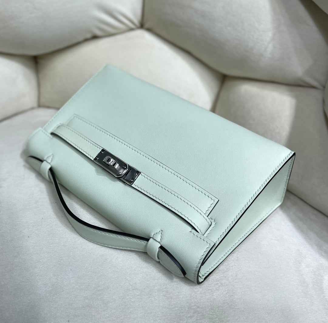 Hermes Kelly Bag 22 Light Green Swift Leather Silver Hardware