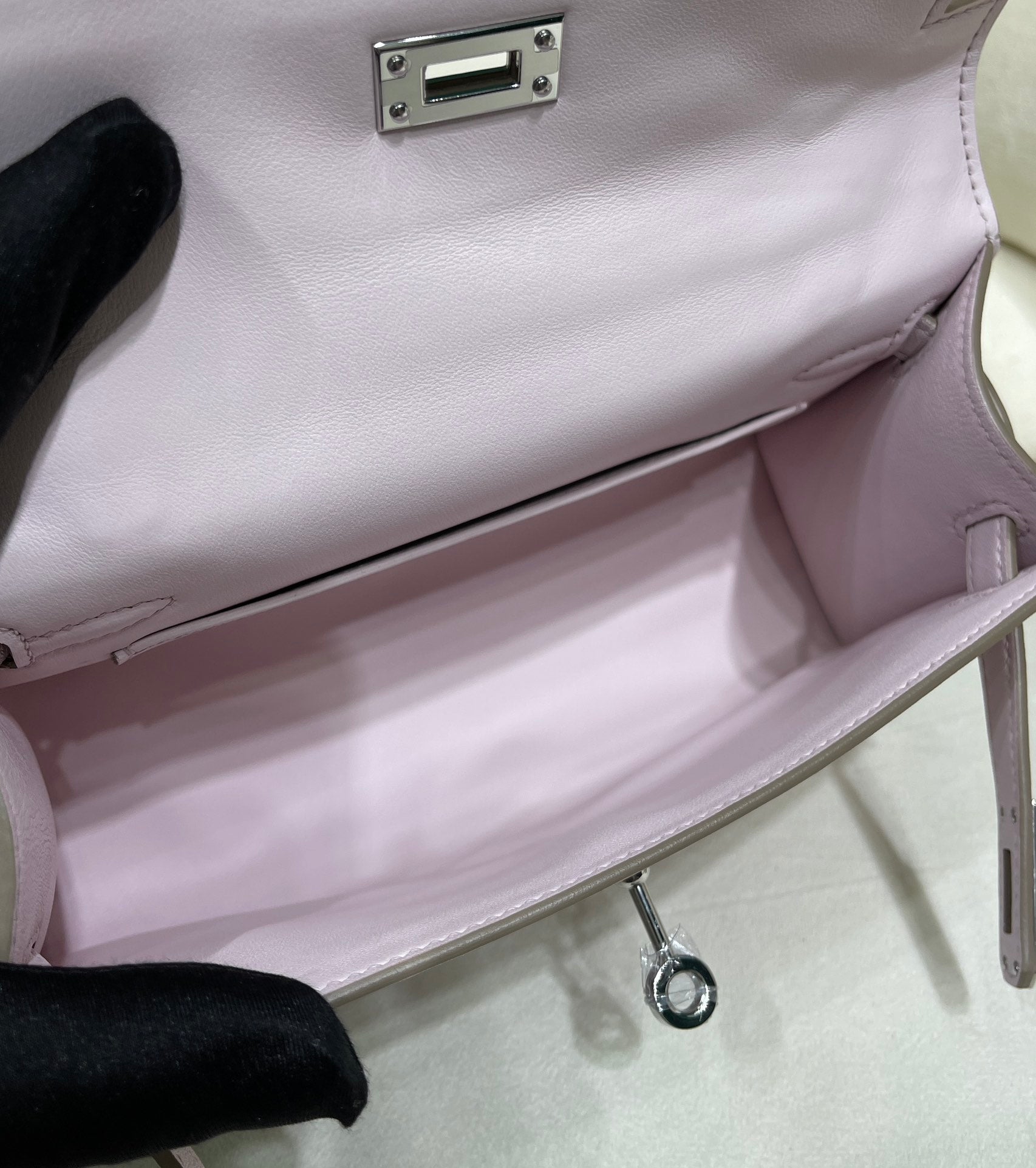 Hermes Kelly Bag 22 Light Purple Swift Leather Silver Hardware