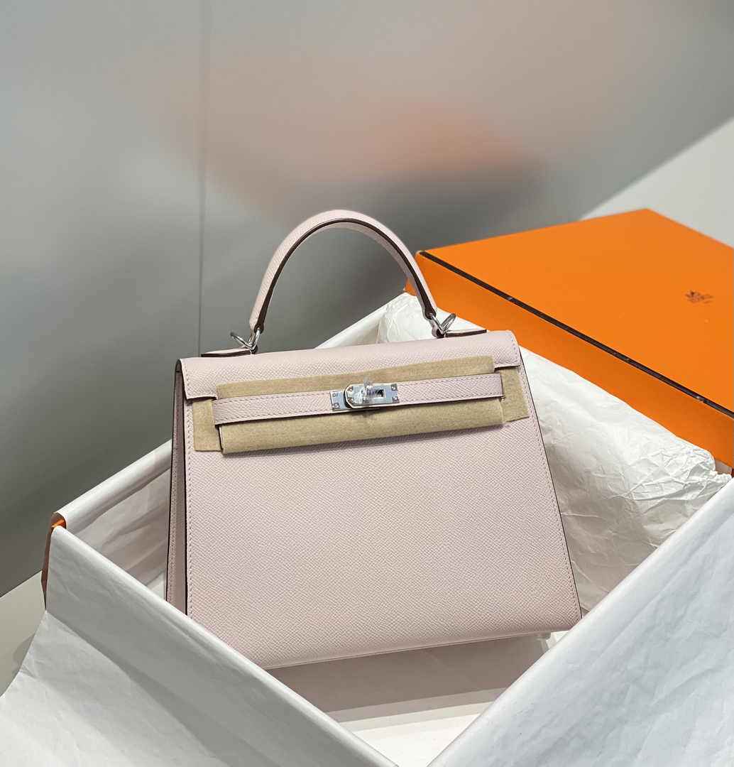 Hermes Kelly Bag 25 Light Pink Epsom Leather Silver Hardware H7101