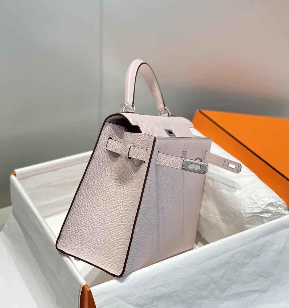 Hermes Kelly Bag 25 Light Pink Epsom Leather Silver Hardware H7101