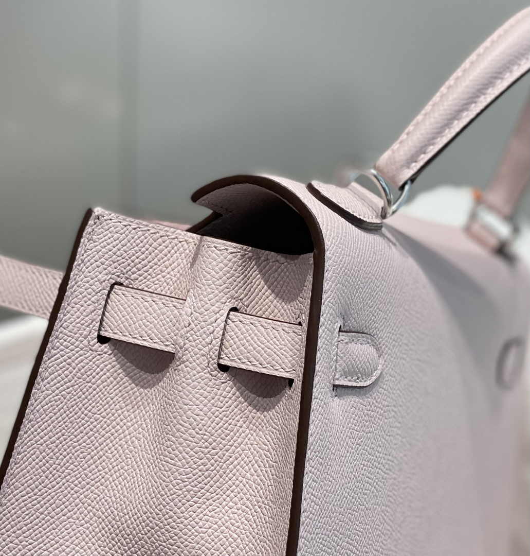 Hermes Kelly Bag 25 Light Pink Epsom Leather Silver Hardware H7101