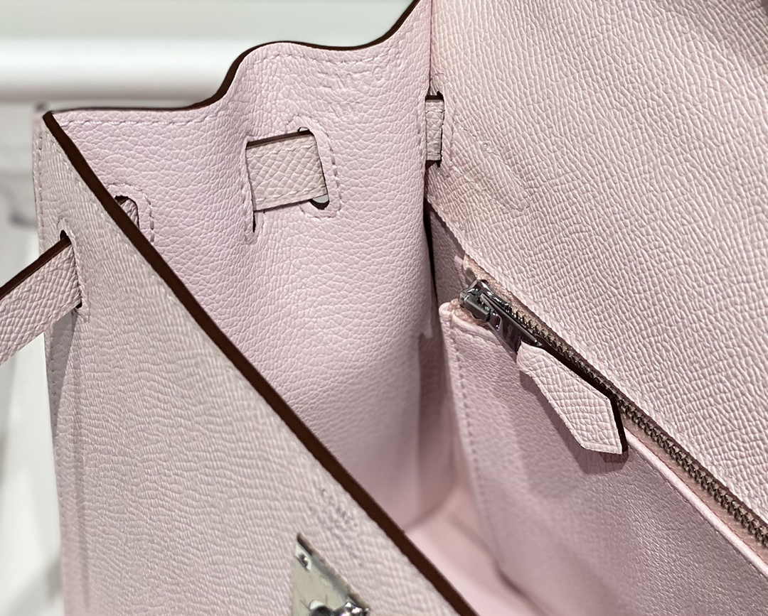 Hermes Kelly Bag 25 Light Pink Epsom Leather Silver Hardware H7101