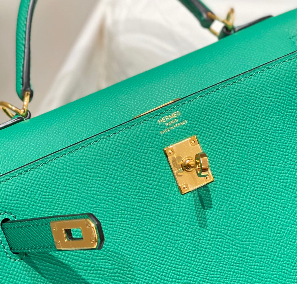 Hermes Kelly Bag 25 Green Epsom Leather Gold Hardware H7109