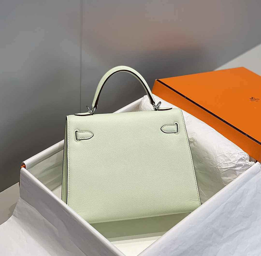 Hermes Kelly Bag 25 Light Green Epsom Leather Silver Hardware H7103