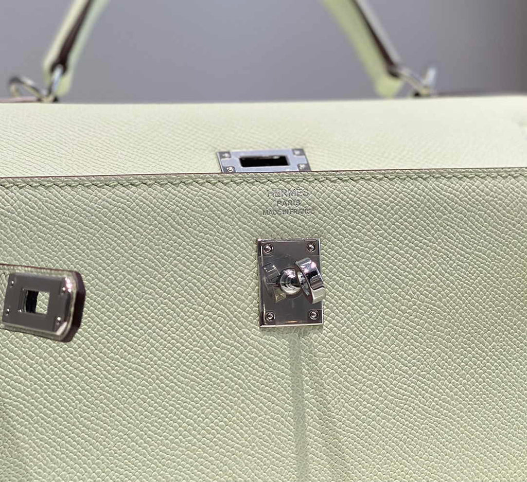 Hermes Kelly Bag 25 Light Green Epsom Leather Silver Hardware H7103