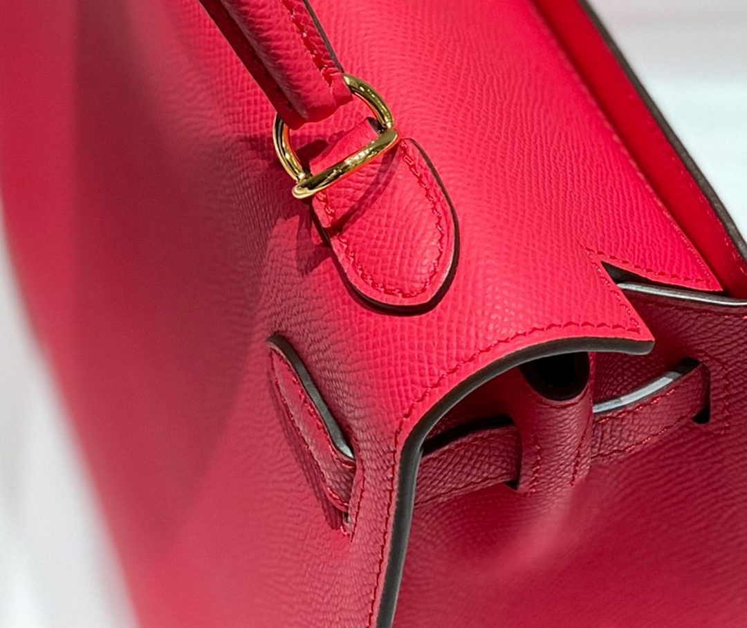 Hermes Kelly Bag 25 Plum Epsom Leather Gold Hardware H7108