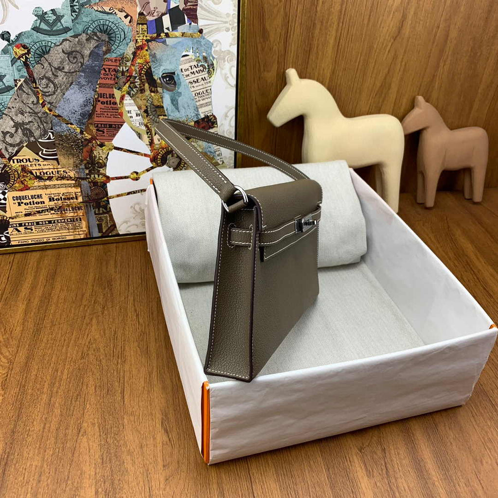 Hermes Kelly Bag Silver Hardware with Elan Gray Leather