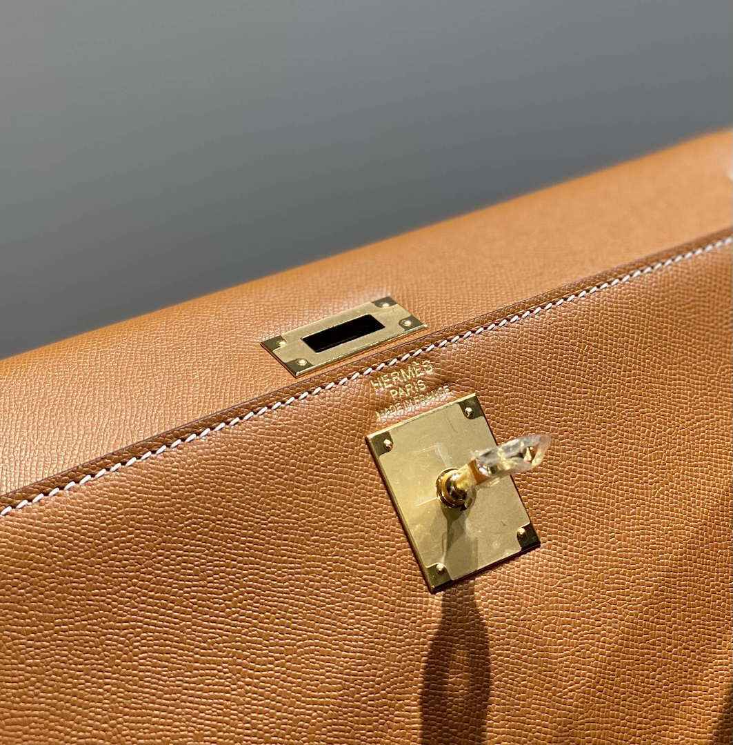 Hermes Kelly Bag Brown Epsom Leather Gold Hardware