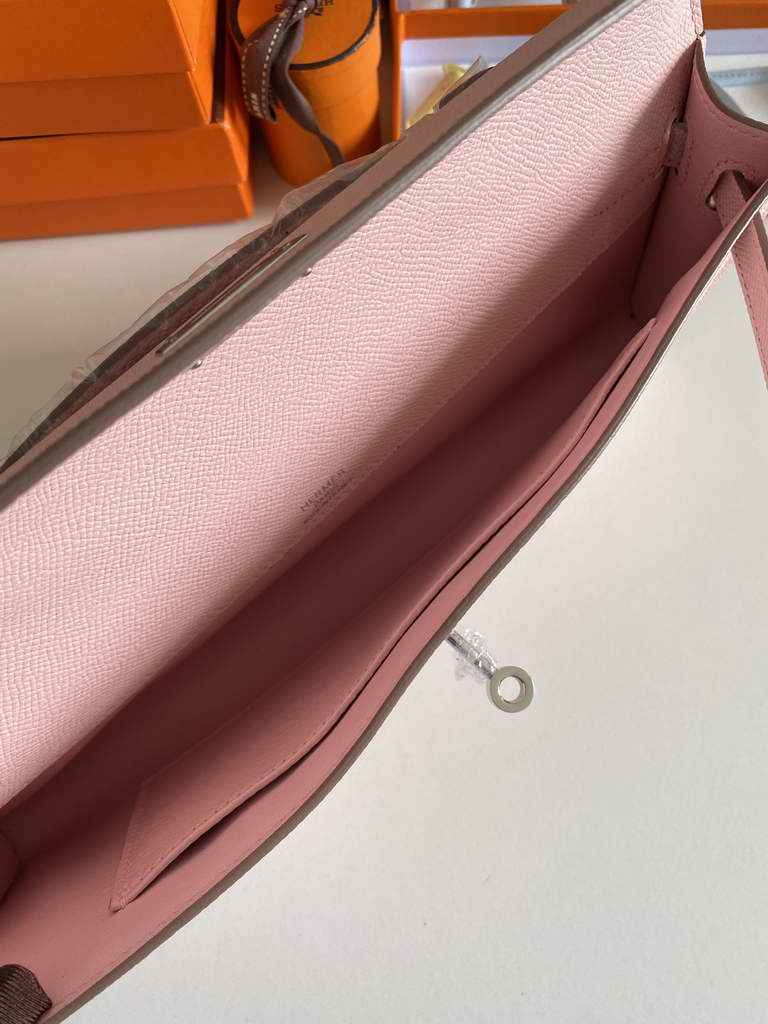 Hermès Kelly Cut Clutch 31cm Epsom Leather Light Pink Silver