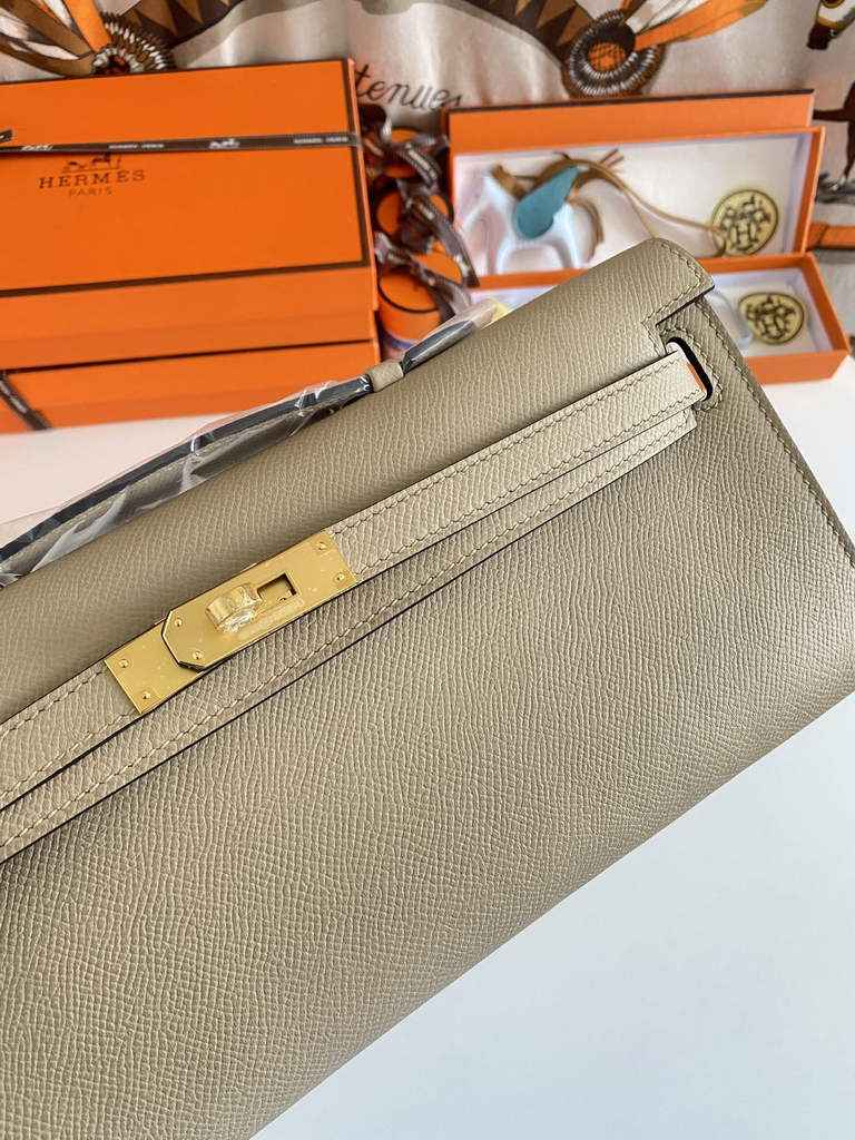 Hermès Kelly Cut Clutch 31cm Epsom Leather Light Gray Gold