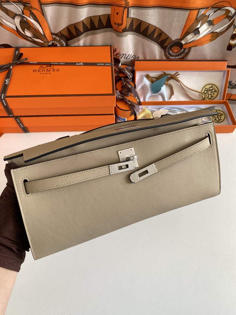 Hermès Kelly Cut Clutch 31cm Epsom Leather Light Gray Silver