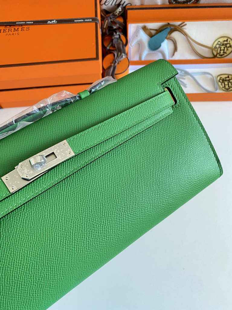 Hermès Kelly Cut Clutch 31cm Epsom Leather Silver Green