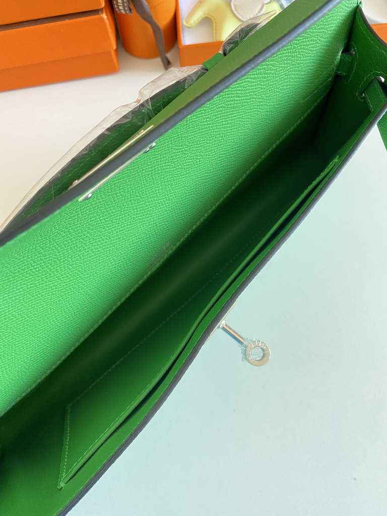 Hermès Kelly Cut Clutch 31cm Epsom Leather Silver Green