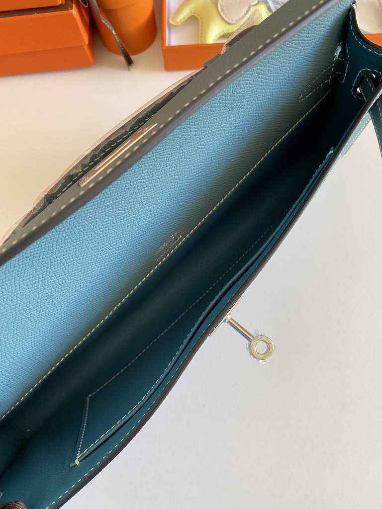 Hermès Kelly Cut Clutch 31cm Epsom Leather Blue Silver