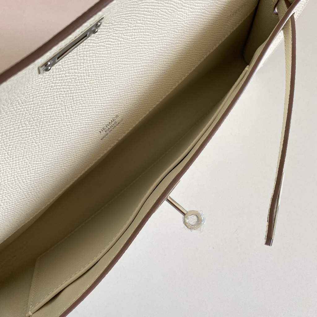 Hermès Kelly Cut Clutch 31cm Epsom Leather Beige Silver