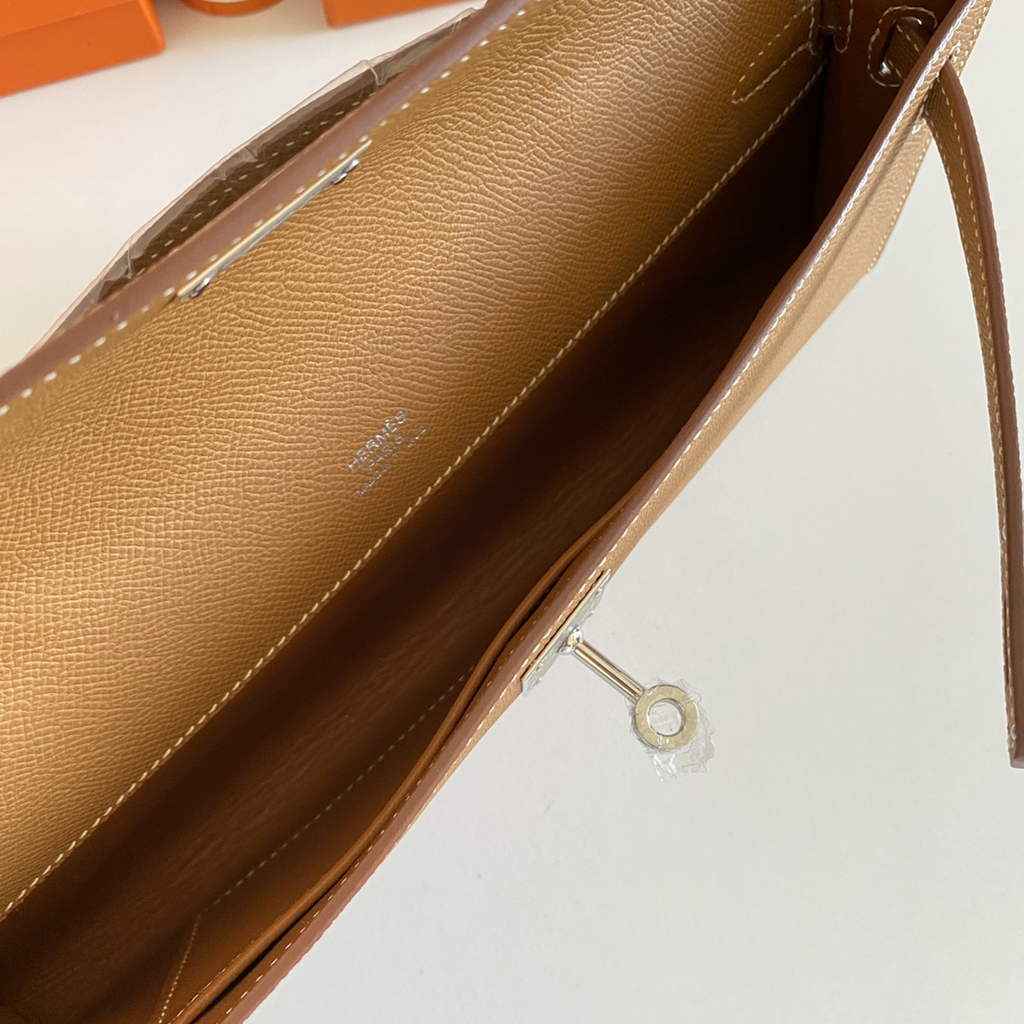 Hermès Kelly Cut Clutch 31cm Epsom Leather Light Brown Silver