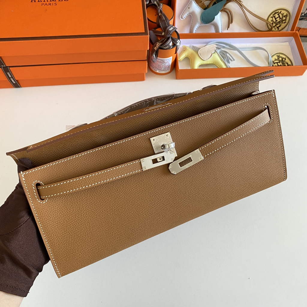 Hermès Kelly Cut Clutch 31cm Epsom Leather Light Brown Silver