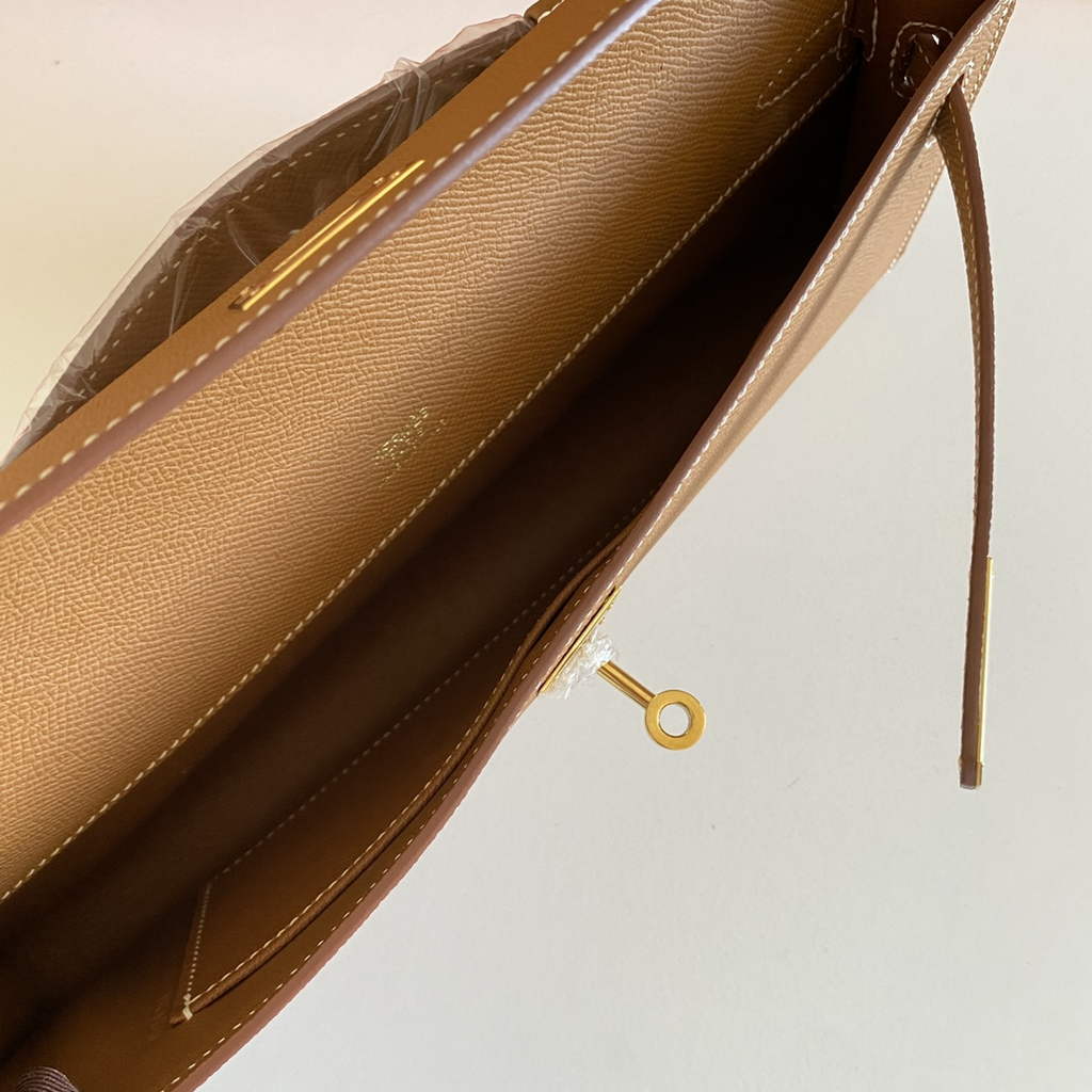Hermès Kelly Cut Clutch 31cm Epsom Leather Light Brown Gold