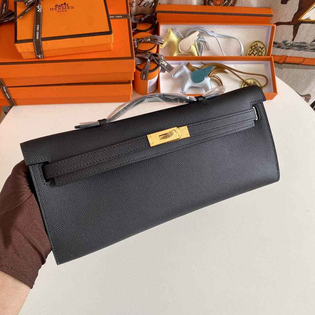 Hermès Kelly Cut Clutch 31cm Epsom Leather Black Gold