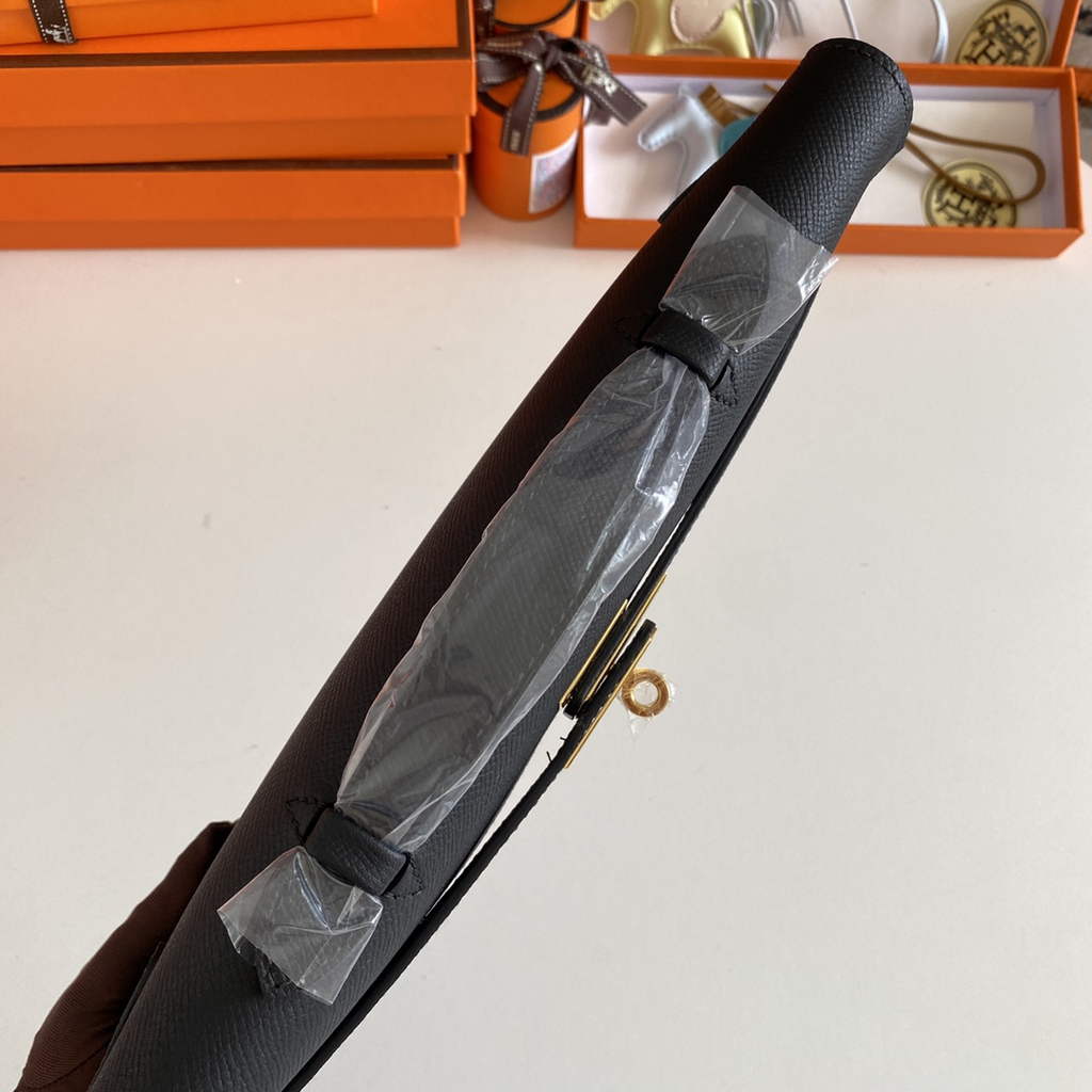 Hermès Kelly Cut Clutch 31cm Epsom Leather Black Gold