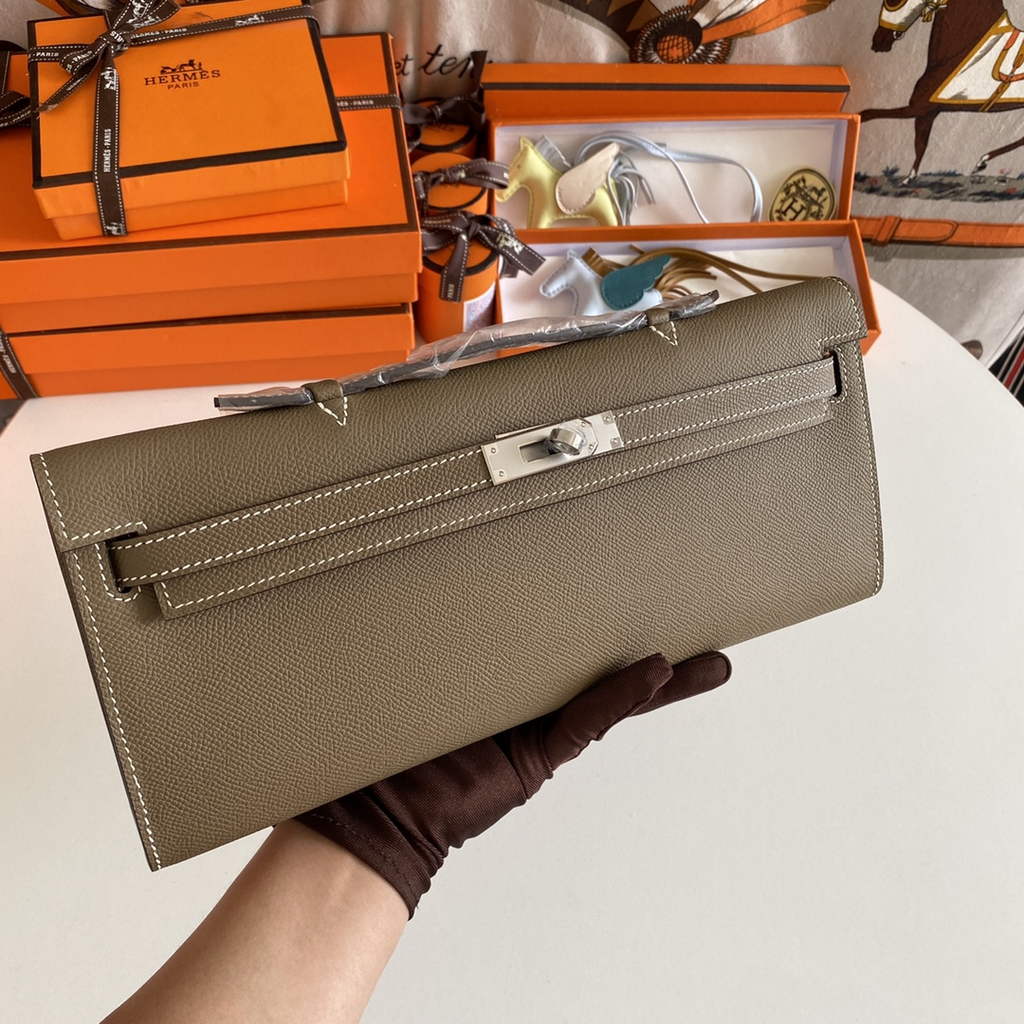 Hermès Kelly Cut Clutch 31cm Epsom Leather Gray Silver