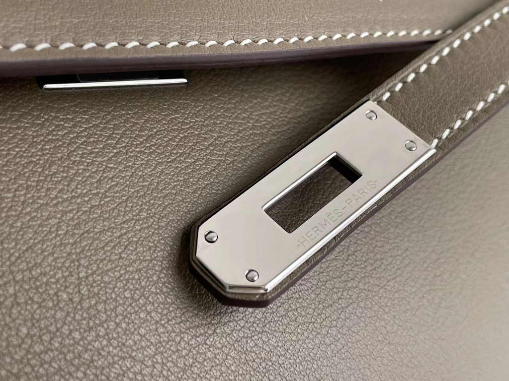 Hermès Kelly Cut Clutch 31cm Swift Leather Gray Silver