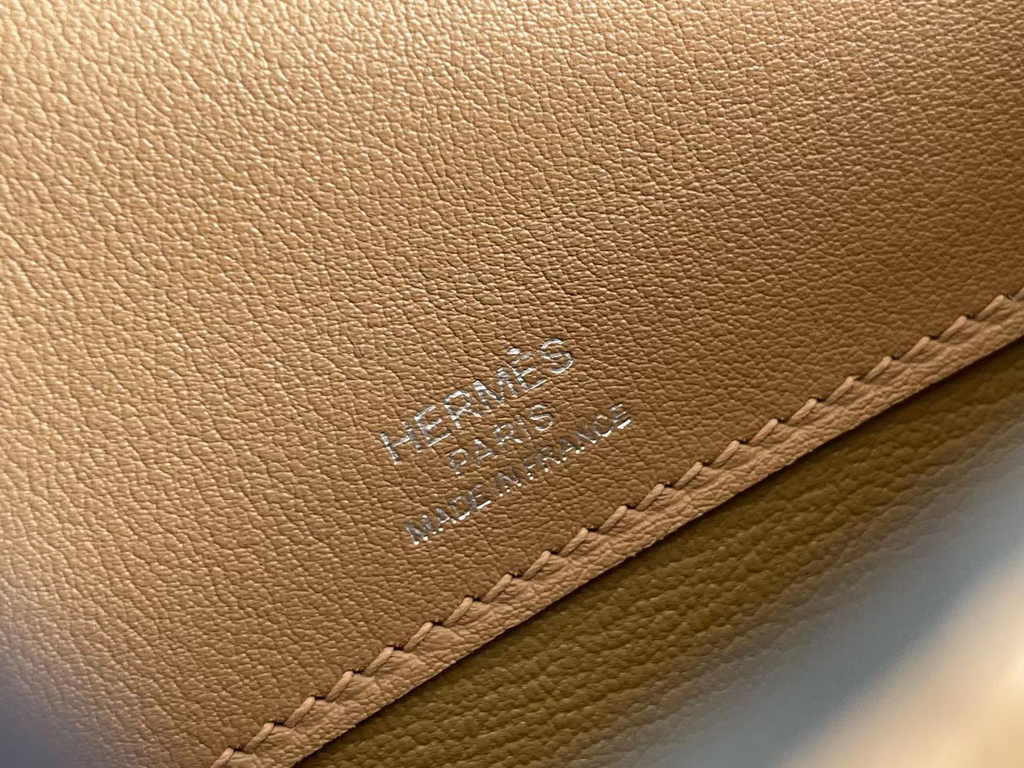 Hermès Kelly Cut Clutch 31cm Swift Leather Kakhi Silver