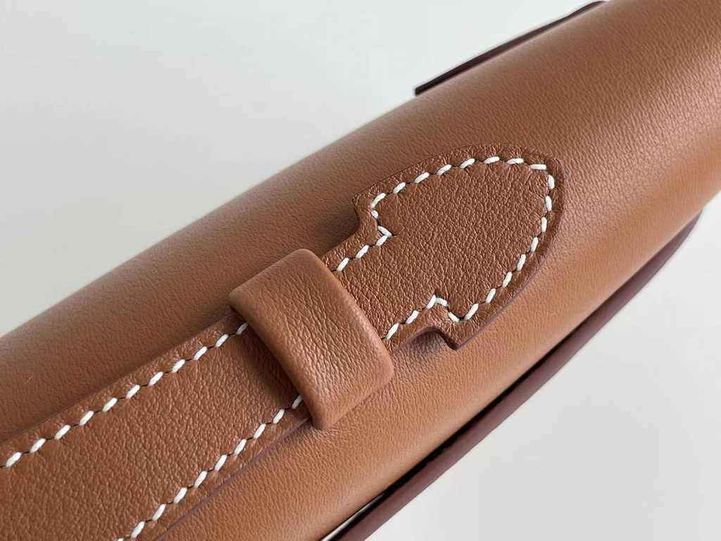 Hermès Kelly Cut Clutch 31cm Swift Leather Brown Silver