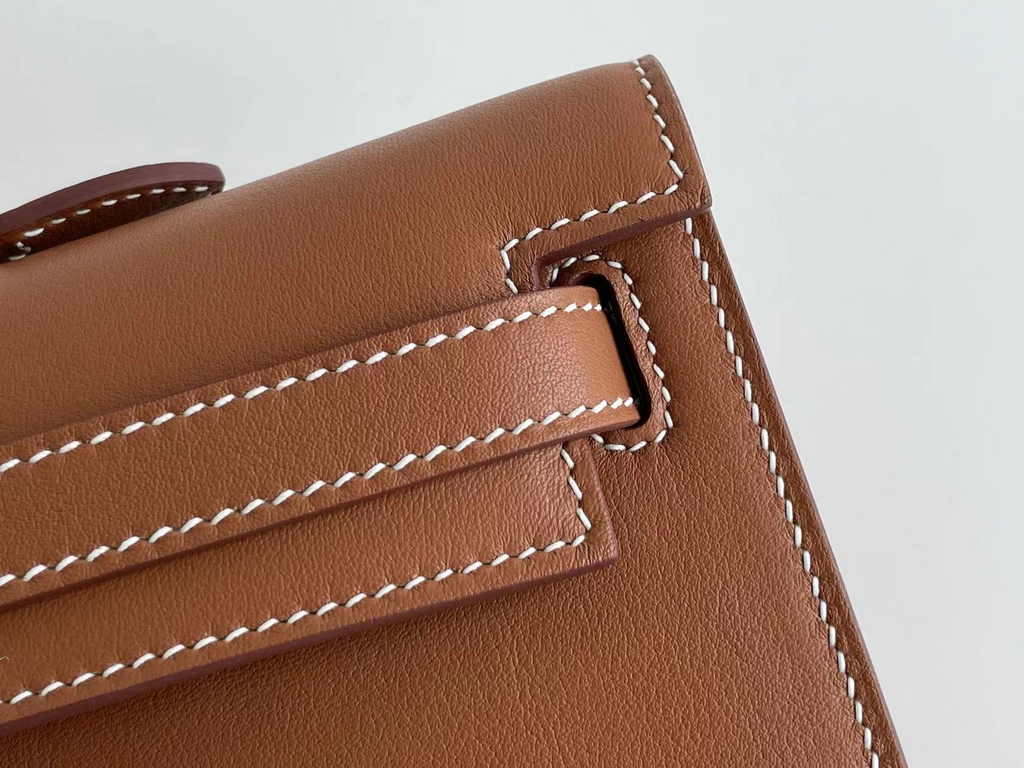 Hermès Kelly Cut Clutch 31cm Swift Leather Brown Silver