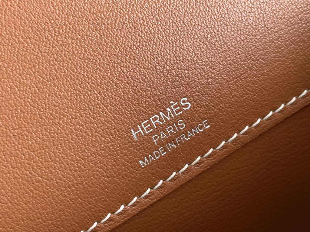 Hermès Kelly Cut Clutch 31cm Swift Leather Brown Silver