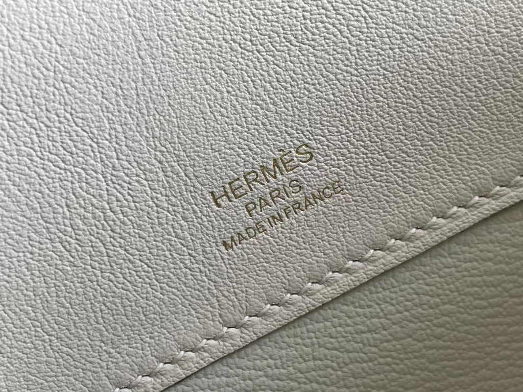 Hermès Kelly Cut Clutch 31cm Swift Leather Beige Silver
