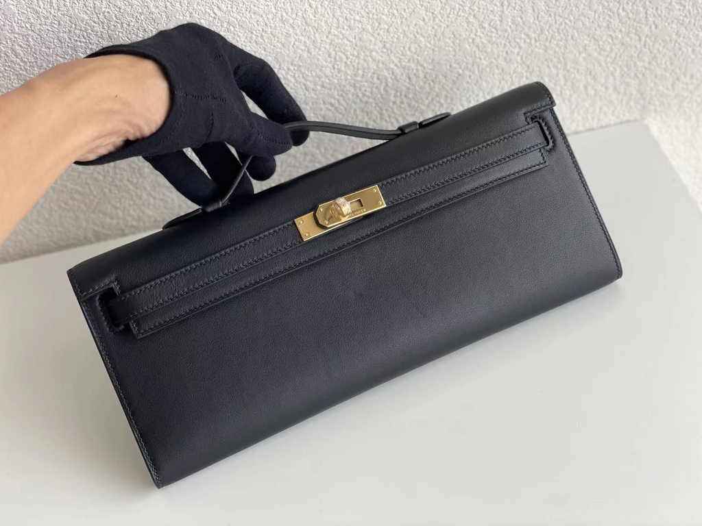 Hermès Kelly Cut Clutch 31cm Swift Leather Black Gold