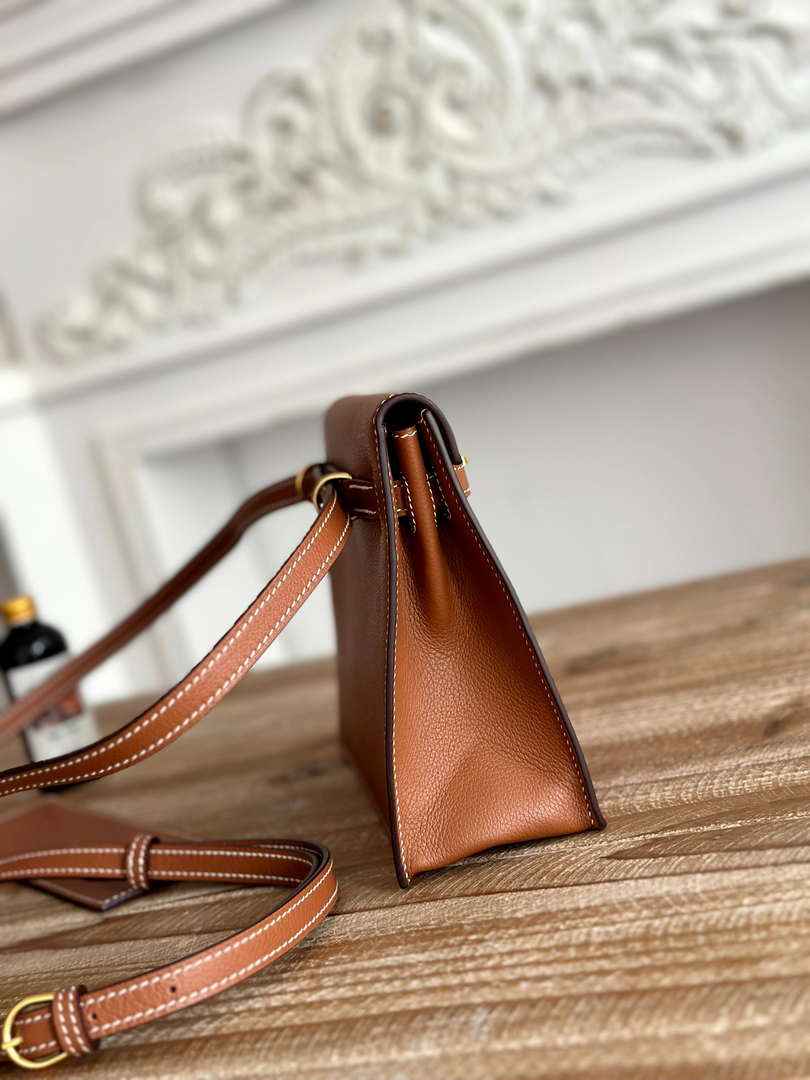 Hermes Kelly Danse Bag Leather 202530