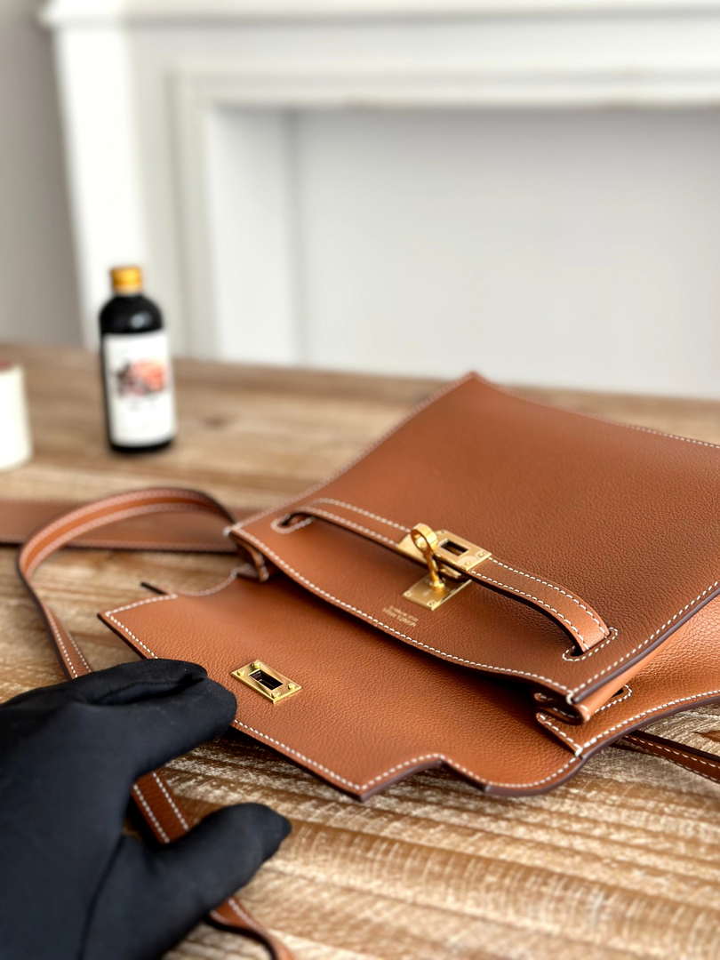 Hermes Kelly Danse Bag Leather 202530