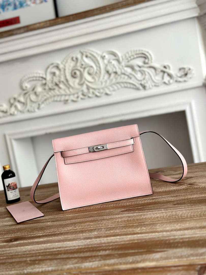 Hermes Kelly Danse Bag Leather 202538