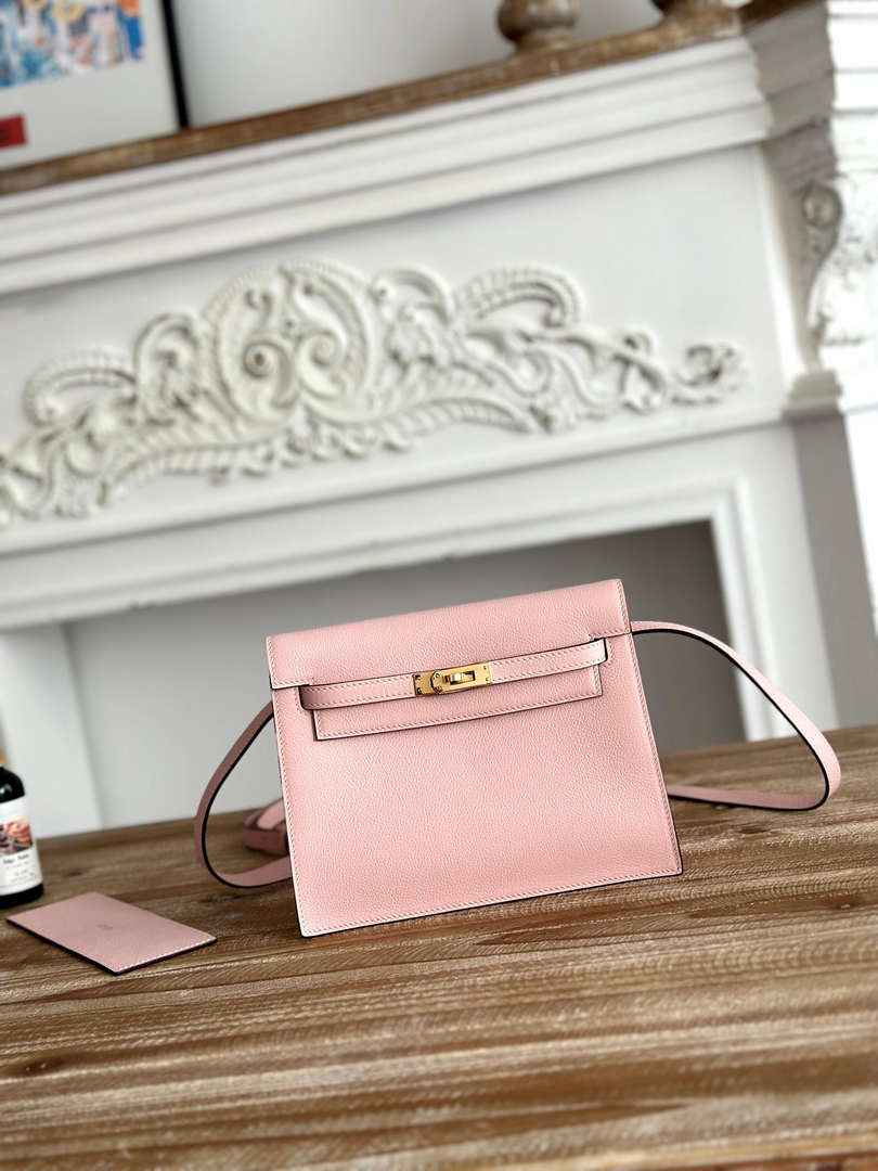 Hermes Kelly Danse Bag Leather 202539