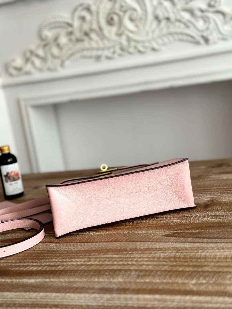 Hermes Kelly Danse Bag Leather 202539