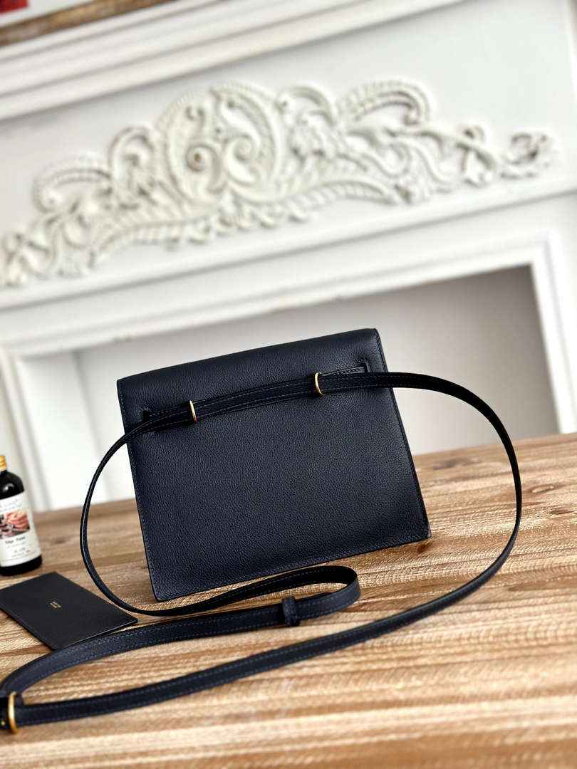 Hermes Kelly Danse Bag Leather 202541