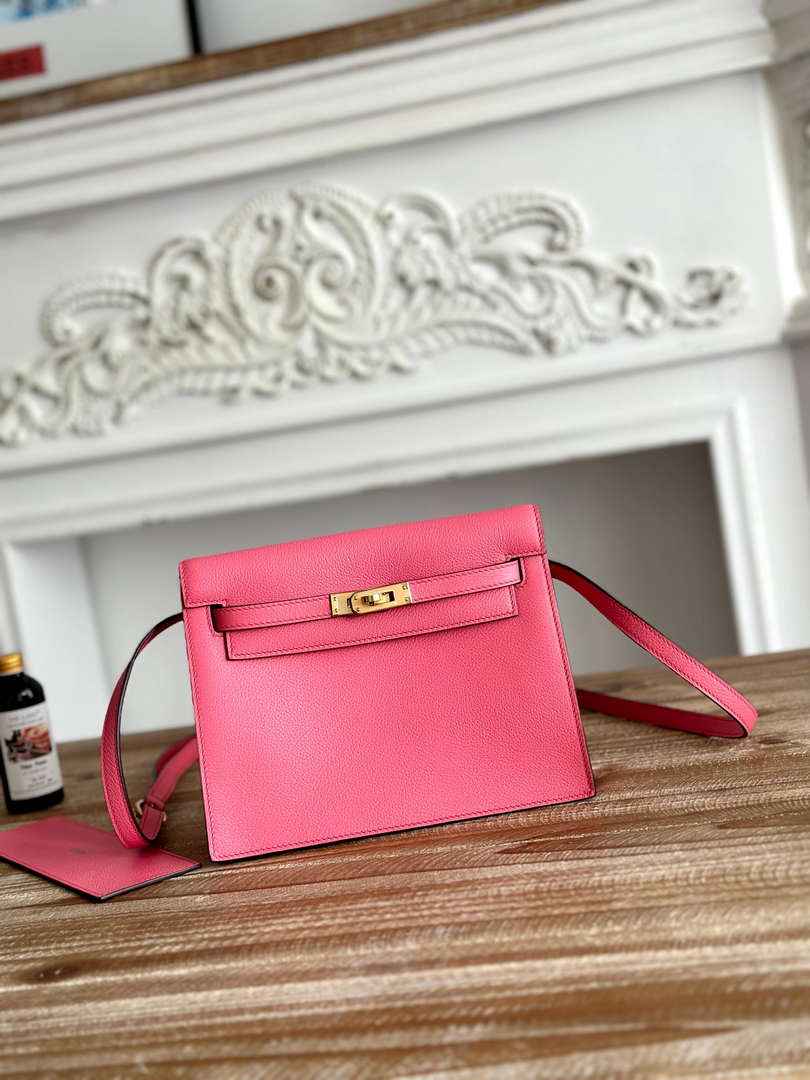 Hermes Kelly Danse Bag Leather 202545