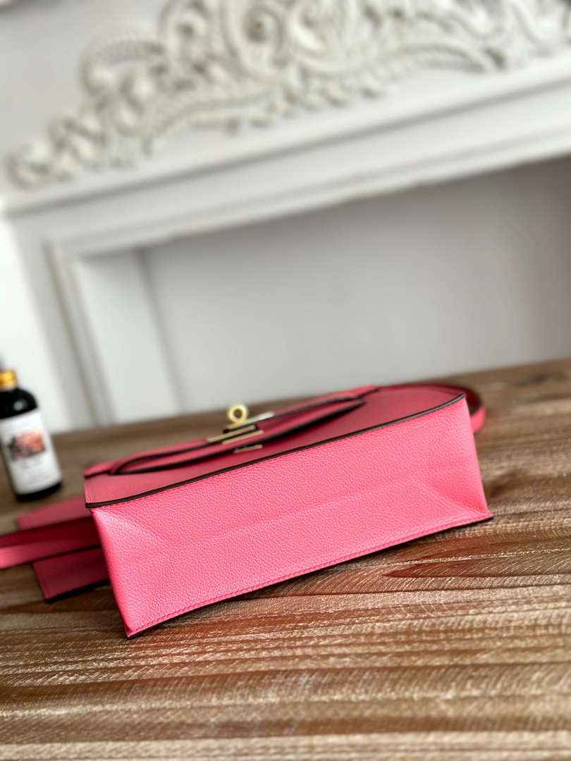 Hermes Kelly Danse Bag Leather 202545