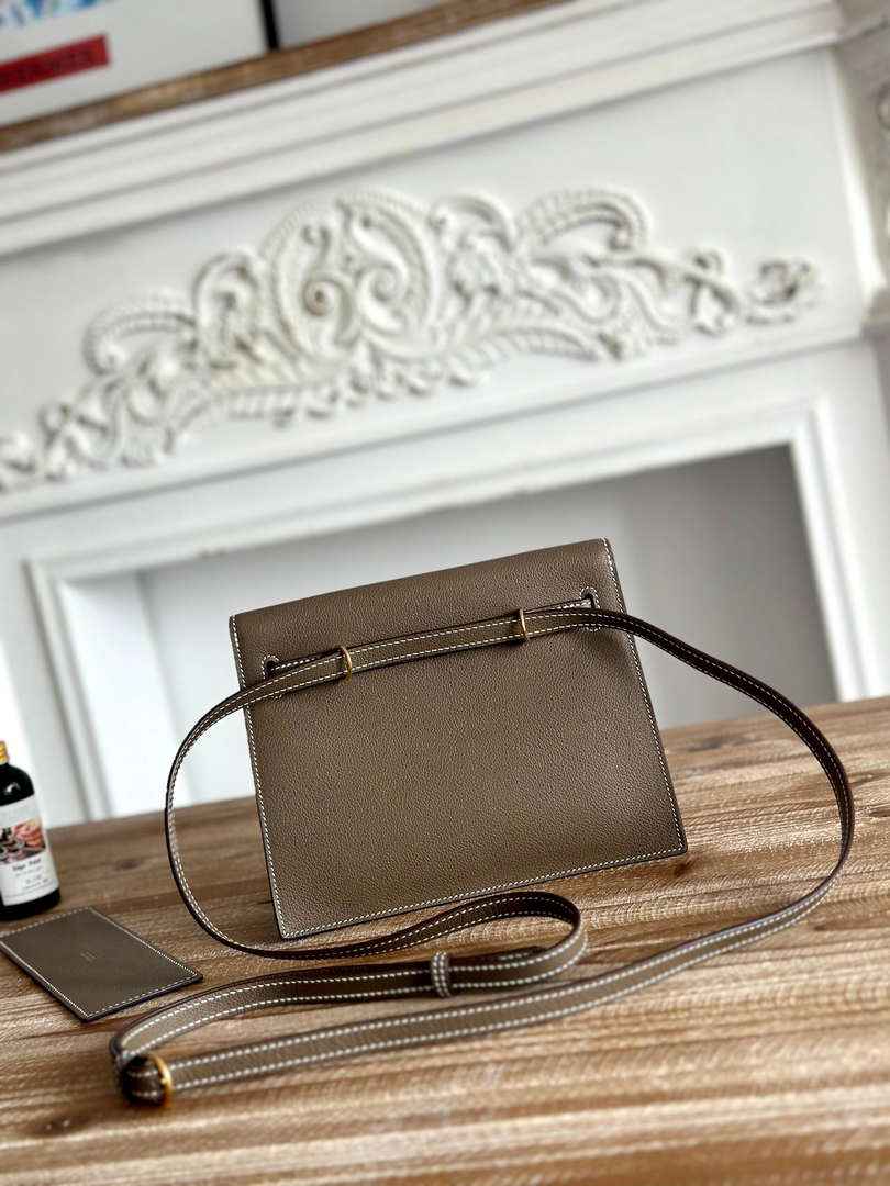 Hermes Kelly Danse Bag Leather 202546