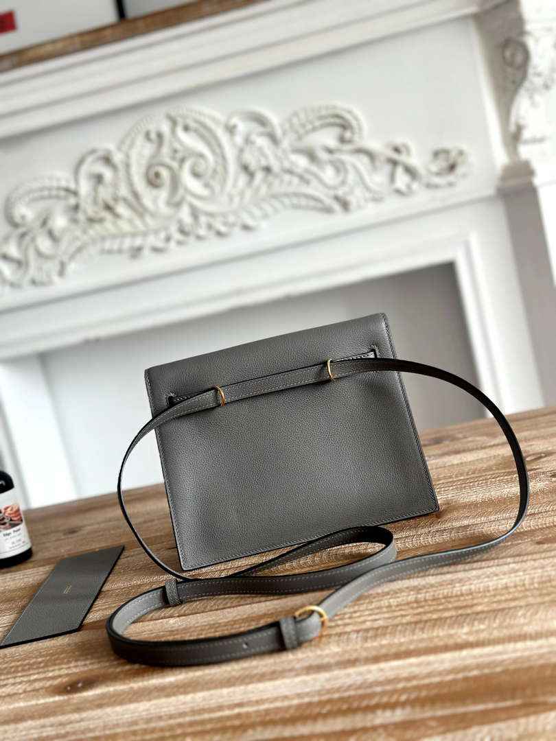Hermes Kelly Danse Bag Leather 202550