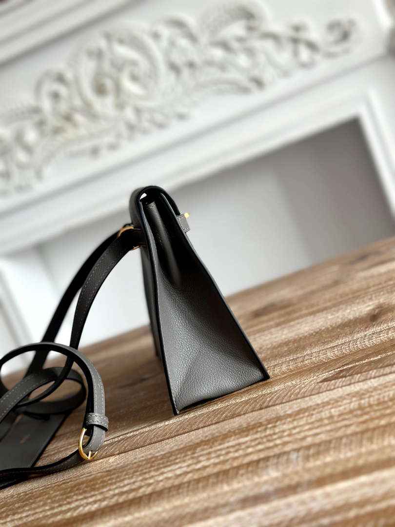 Hermes Kelly Danse Bag Leather 202550