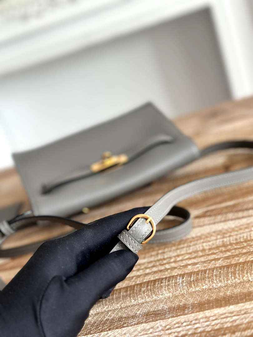 Hermes Kelly Danse Bag Leather 202550