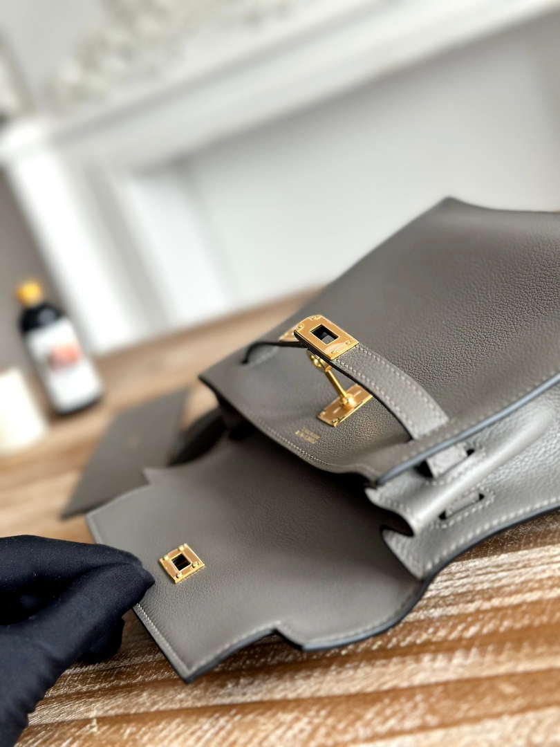 Hermes Kelly Danse Bag Leather 202550