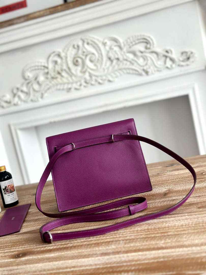 Hermes Kelly Danse Bag Leather 202552