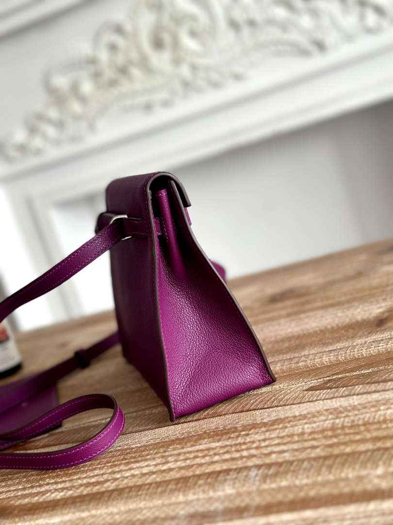 Hermes Kelly Danse Bag Leather 202552