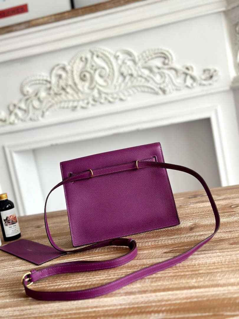 Hermes Kelly Danse Bag Leather 202553