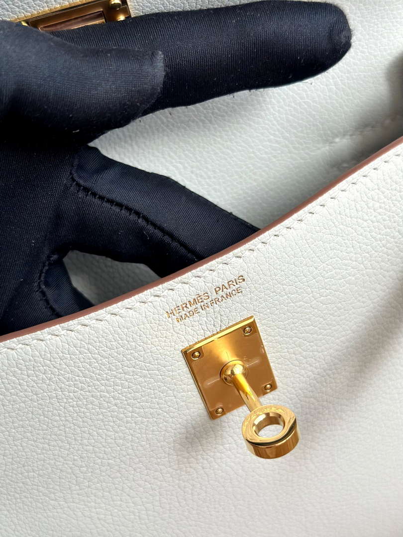 Hermes Kelly Danse Bag Leather 202555