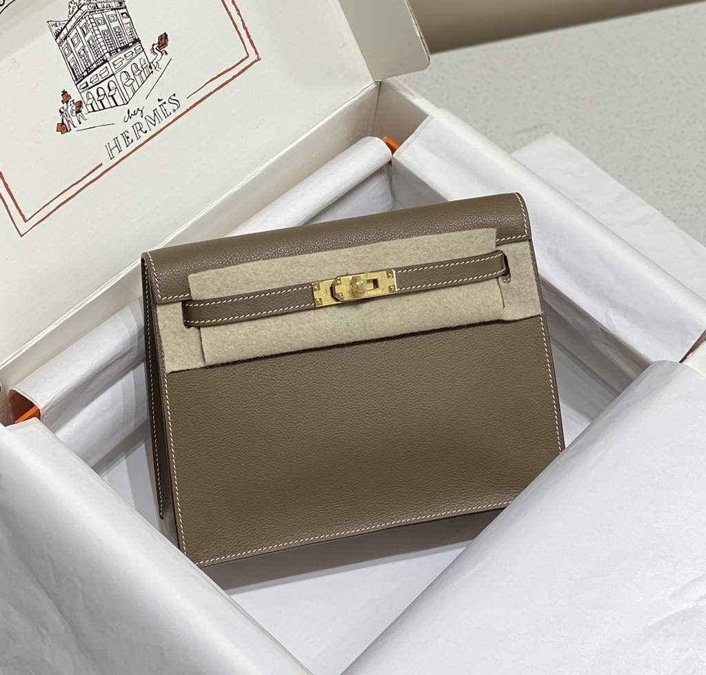 Hermès Kelly Danse II Dark gray Evercolor leather with gold